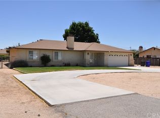 12259 Snapping Turtle Rd, Apple Valley, CA 92308