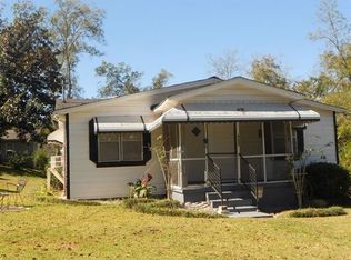 657 Parker St, Hamilton, GA 31811