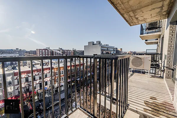 Rented by Highline Residential | media 8