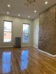 Rented by Prime Square Realty