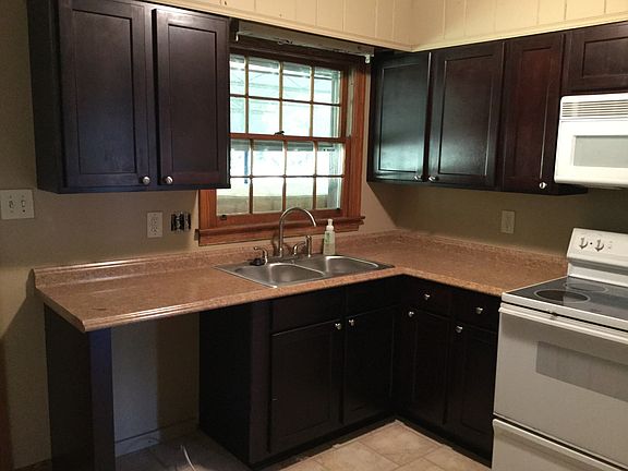 New Kitchen Cabinets