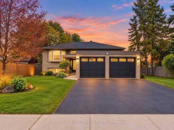93 Grove St E, Barrie, ON L4M 5G2