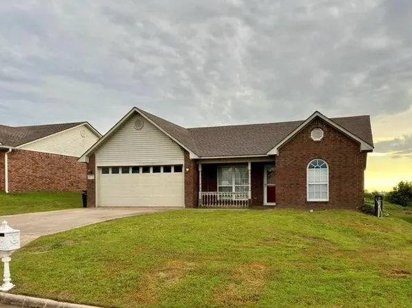 608 S 37th St, Van Buren, AR 72956