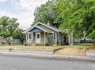 408 12th St, Clarkston, WA 99403