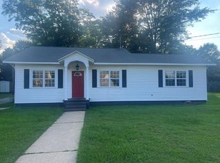 508 Cleveland St, Headland, AL 36345