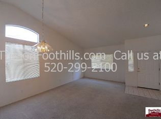 9061 N Shadow Rock Dr, Tucson, AZ 85743