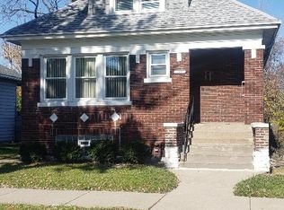 1642 W Waseca Pl, Chicago, IL 60643