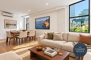 315 Greenwich Street, #3