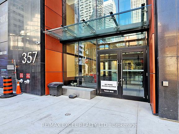 3rd image of 357 King St W #4103