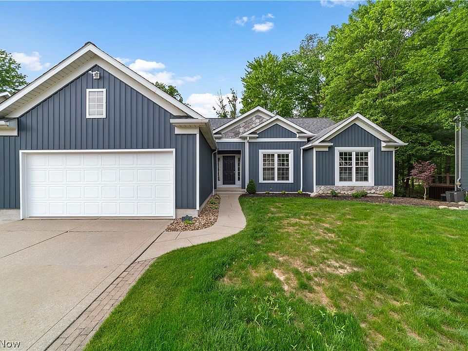 1st image of 3689 Turnberry Dr