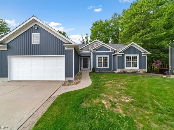 3689 Turnberry Dr, Medina, OH 44256