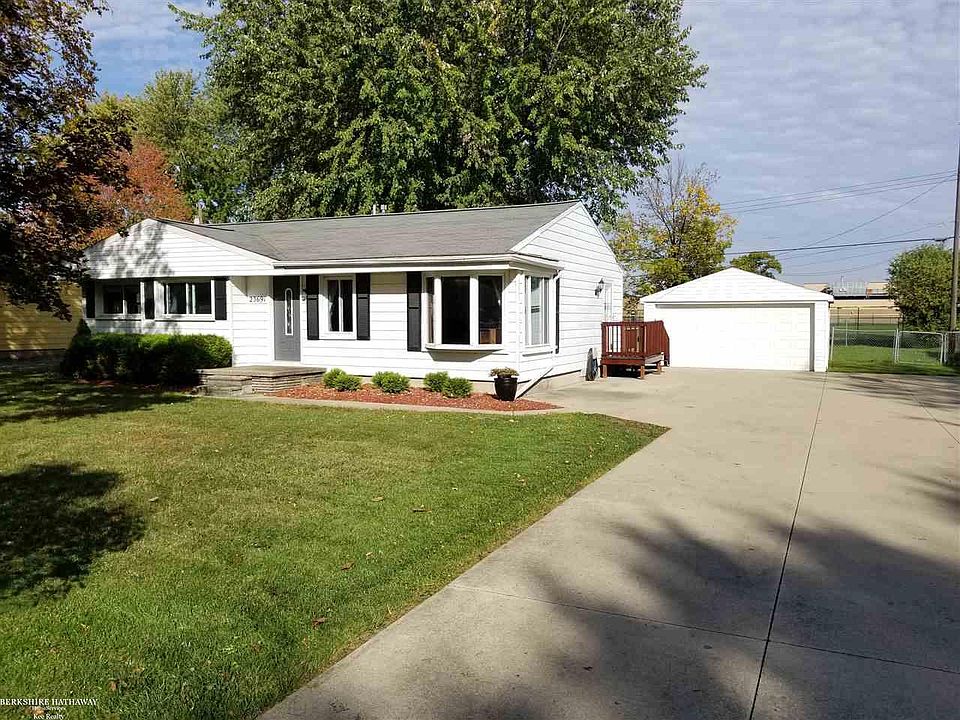 1st image of 23691 Lynnhurst St