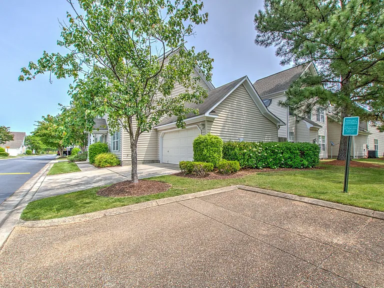 1560 Wynd Crest Way — Photo 23