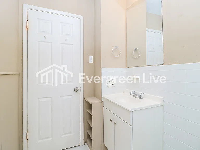 8366 Gladys Dr — Photo 13