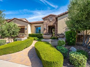 1742 E Adelante Way, San Tan Valley, AZ 85140