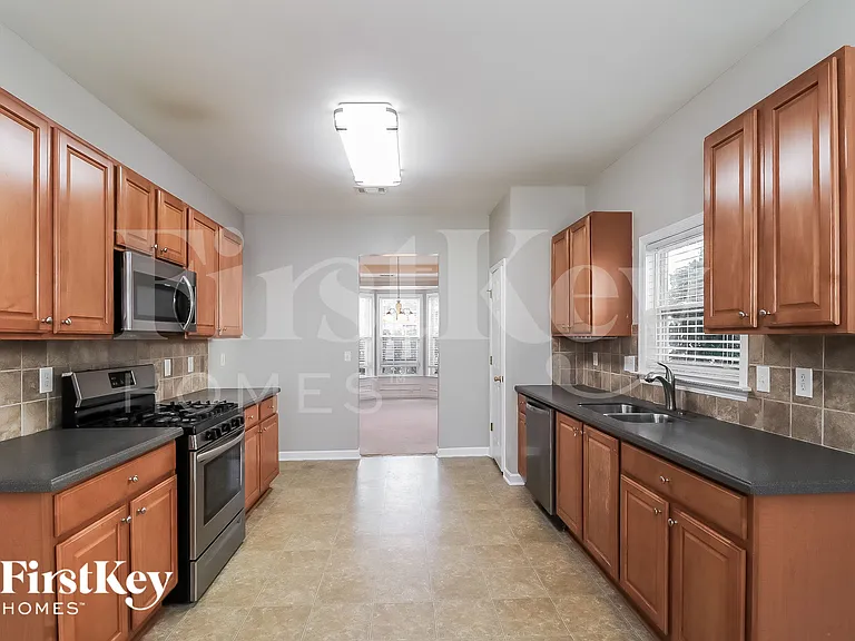 6483 Stonelake Pl SW — Photo 5