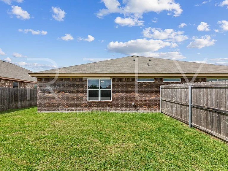 603 W Karey Dr — Photo 28