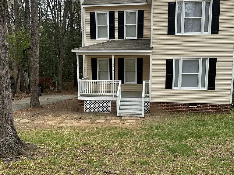 4417 Burgess House Ln — Photo 2