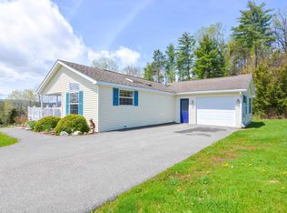 6 Sunset Ave, Franklin, NH 03235