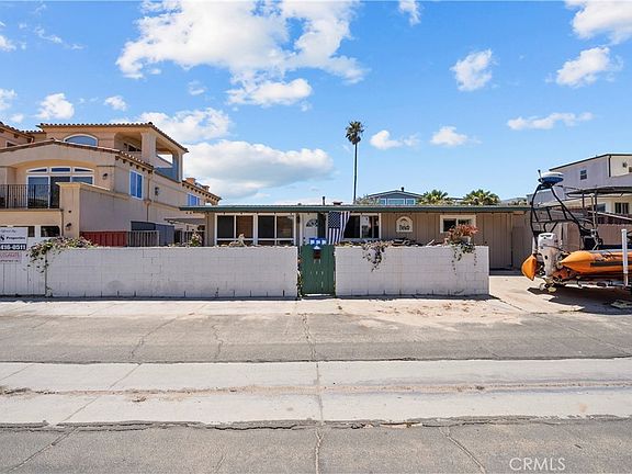 2nd image of 1284 Sagamore Ln