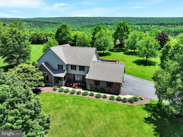 273 Ridge Rd, Schuylkill Haven, PA 17972