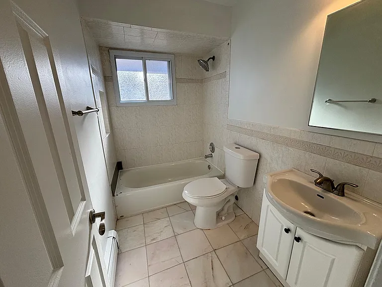303 West Ln — Photo 9