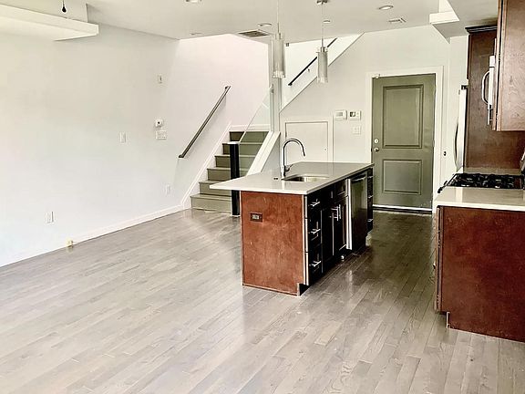 2nd image of 1336 N 7th St #2R