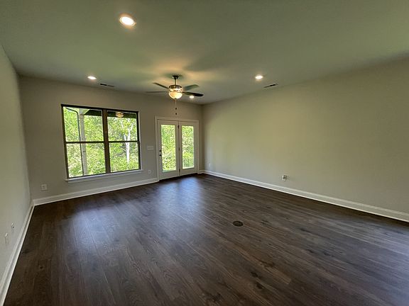 4th image of 1116 Anson St Lot 160