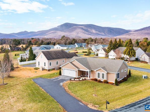 10 Apple Blossom Ct, Nellysford, VA 22958