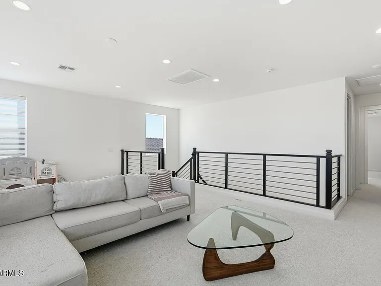 6052 S Veneto — Photo 15