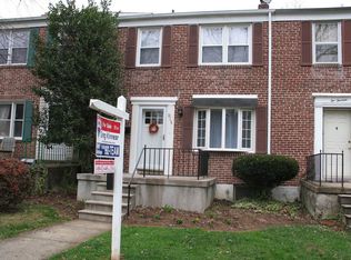 211 Medwick Garth W, Baltimore, MD 21228