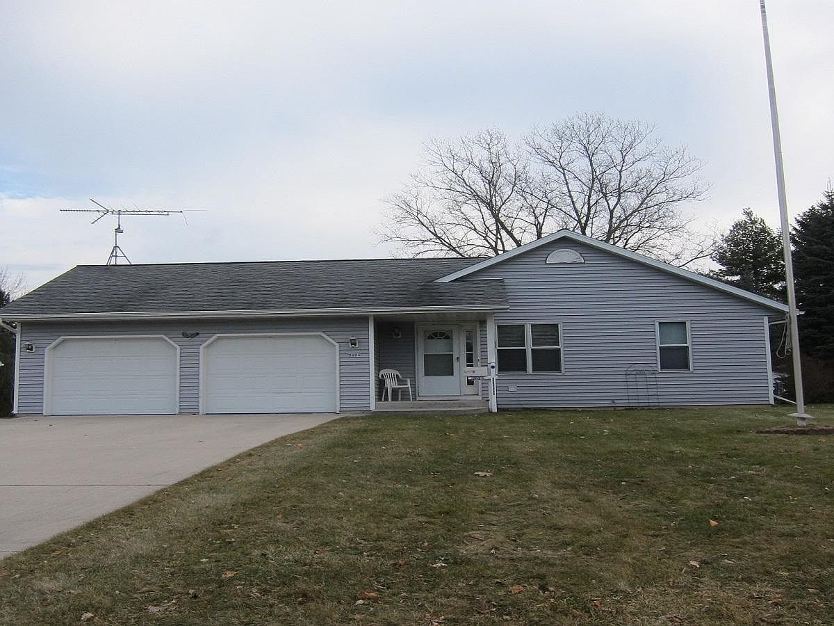 2825 N Taylor Dr, Sheboygan, WI 53083 Zillow