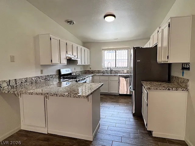 627 Del Prado Dr — Photo 4