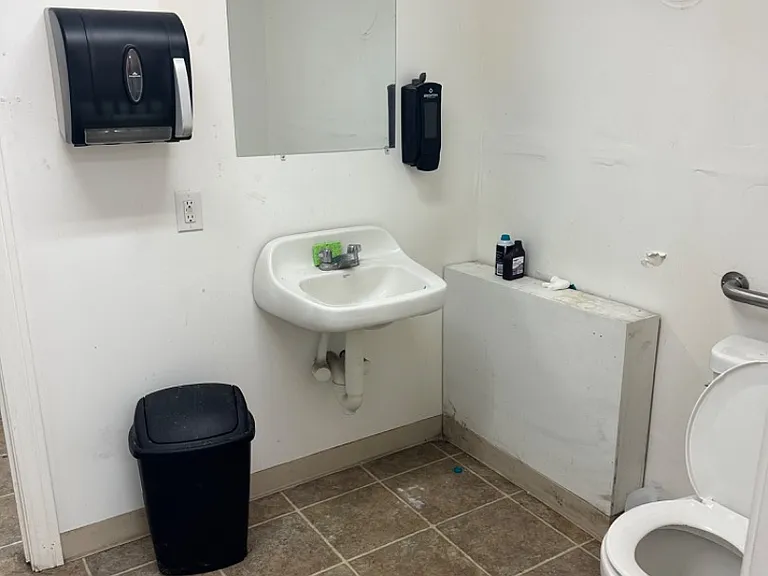 Unit Photo