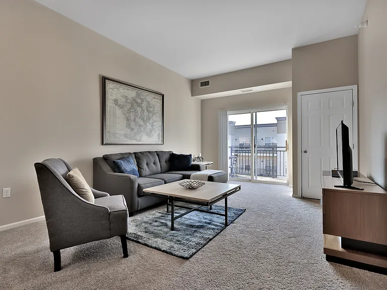 Graham Place Senior — Photo 34