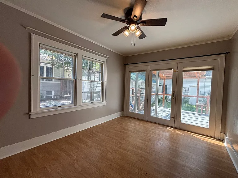 603 S 7th Ave — Photo 2