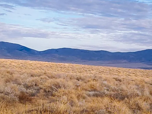 848028 Willow Creek Ranch Rd, Imlay, NV 89418