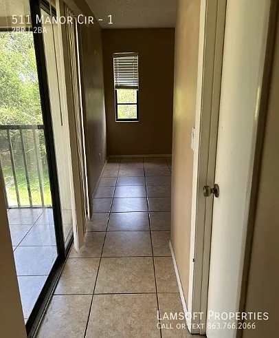 511 Manor Cir #1 — Photo 27