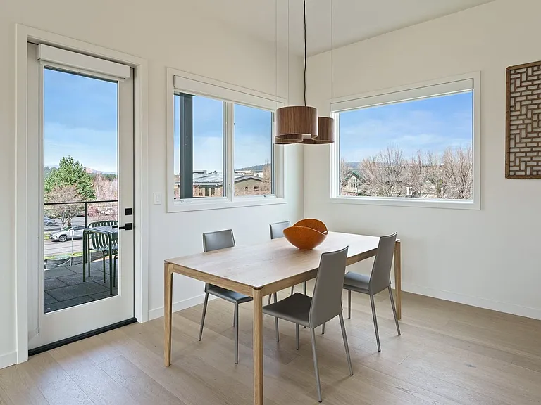 211 SW Log Ct — Photo 31