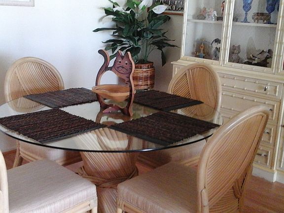 3rd image of 2821 Somerset Dr APT 415