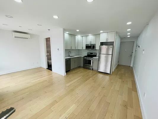 3rd image of 25-10 38th Ave #3AA