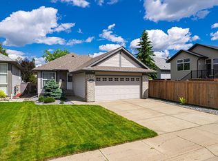 33 Cavan Rd, Strathcona County, AB T8H2K7