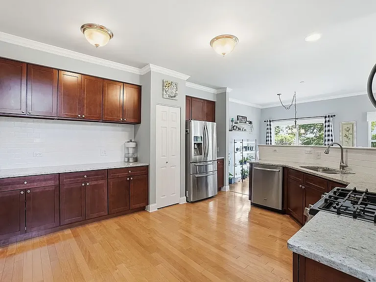 1814 Candlelight Cir — Photo 9
