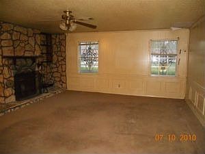 5th image of 117 Pine Dr
