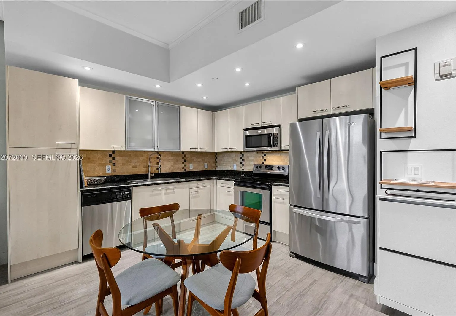 Highland Park Lofts Condo — Photo 1
