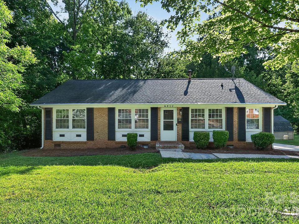 1st image of 6820 Barrington Dr