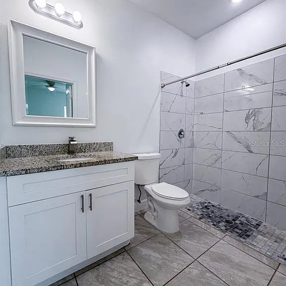 812 Glastonbury Dr — Photo 15
