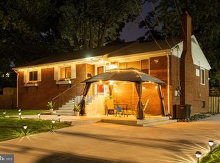 5804 Atteentee Rd, Springfield, VA 22150