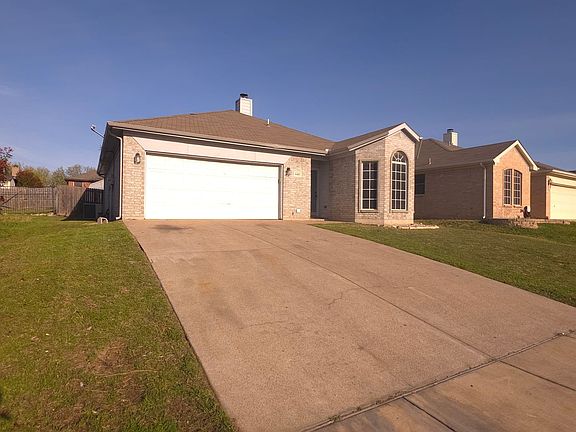 2nd image of 6405 Freshwater Ln