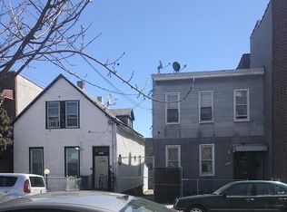 2853 45th St, Long Island City, NY 11103